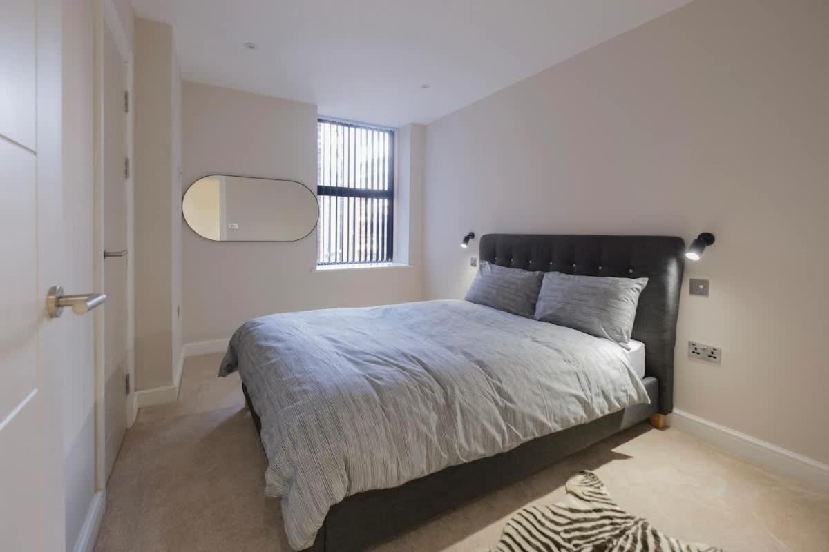 Charming 1-bedroom In Leeds Centre Perfect For Couples Or Solo Travelers Apartment Leeds (West Yorkshire)
