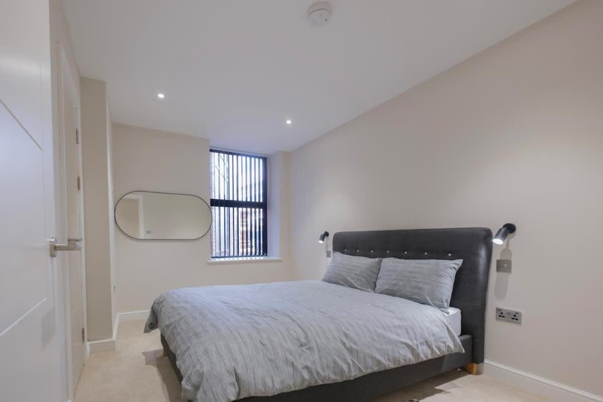 Charming 1-bedroom In Leeds Centre Perfect For Couples Or Solo Travelers * Leeds (West Yorkshire)